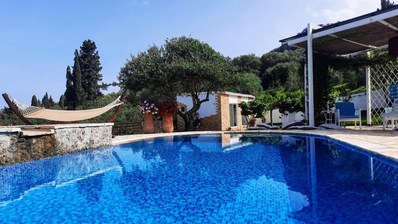 Villa Claire Corfu Achílleion エクステリア 写真