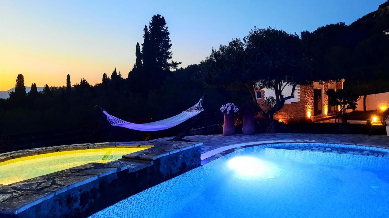 Villa Claire Corfu Achílleion エクステリア 写真
