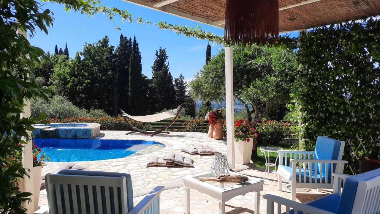 Villa Claire Corfu Achílleion エクステリア 写真